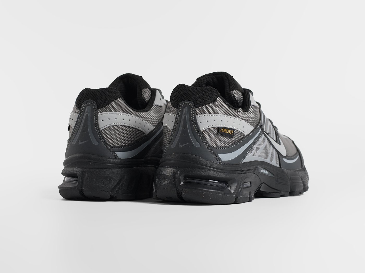 Кроссовки Nike