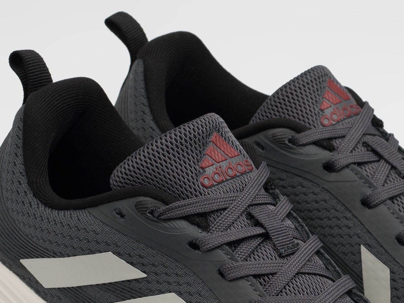 Кроссовки Adidas Response Runner