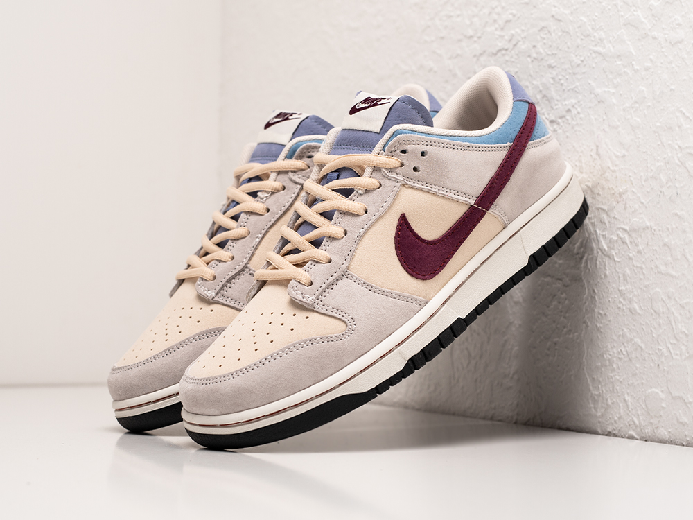 Кроссовки Nike SB Dunk Low Кроссовки Nike SB Dunk Low
