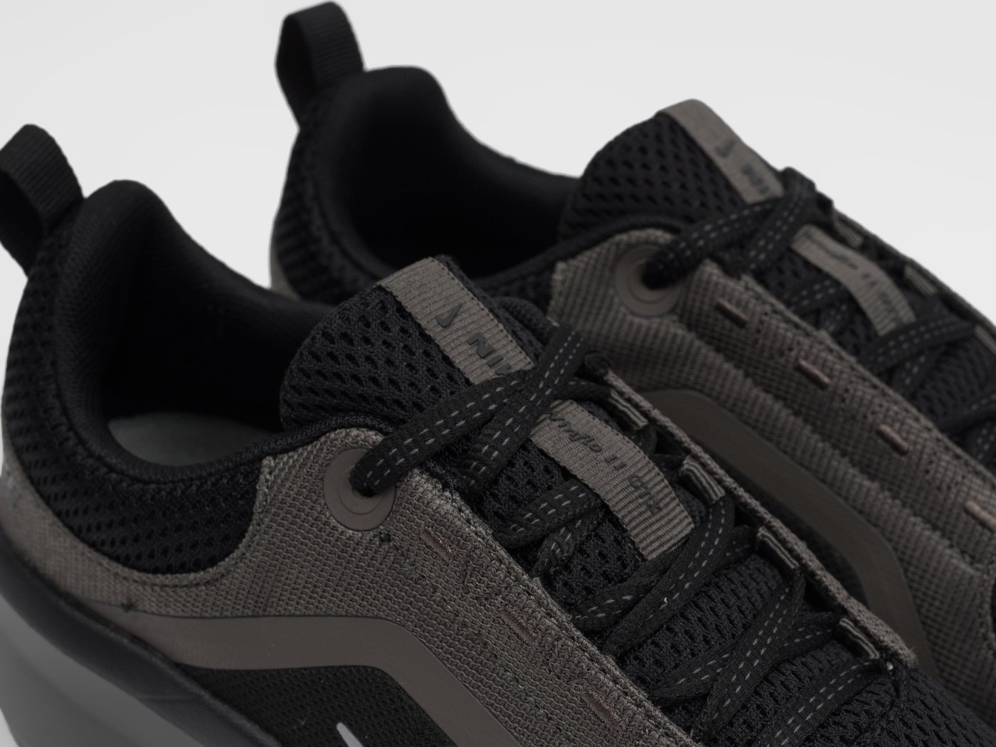 Кроссовки Nike Air WinFlo 11