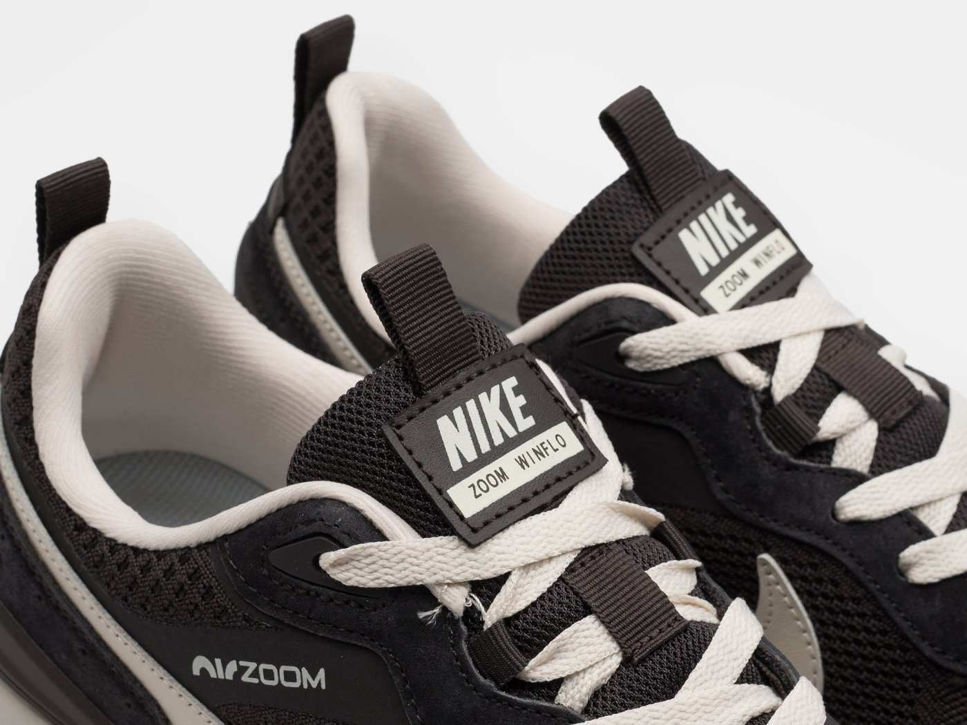 Кроссовки Nike