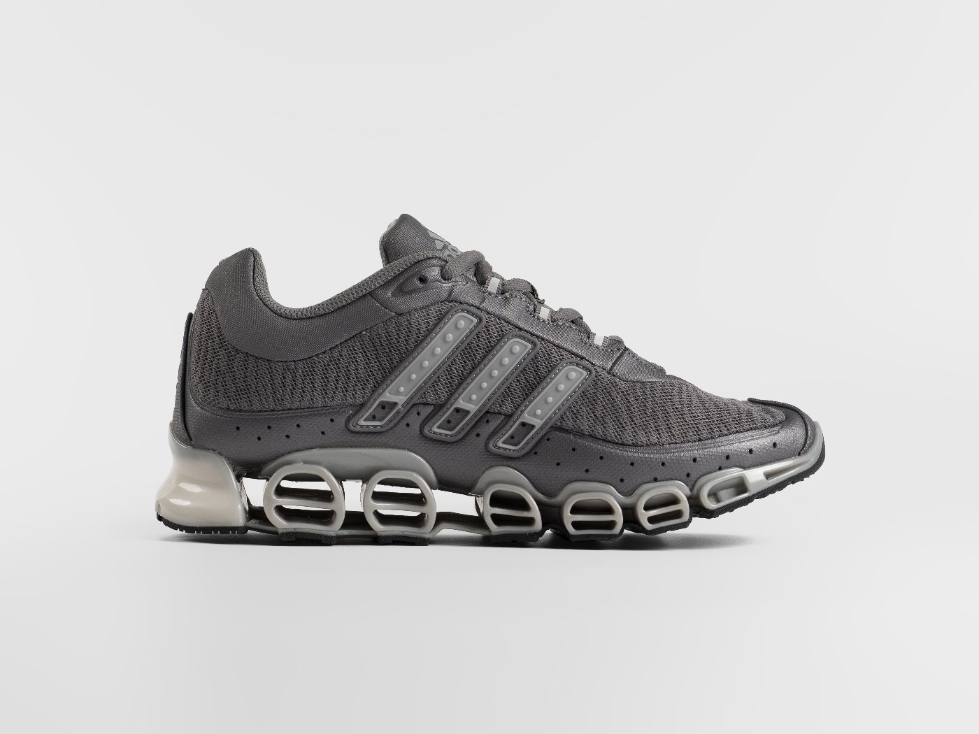 Кроссовки Adidas Megaride Pro