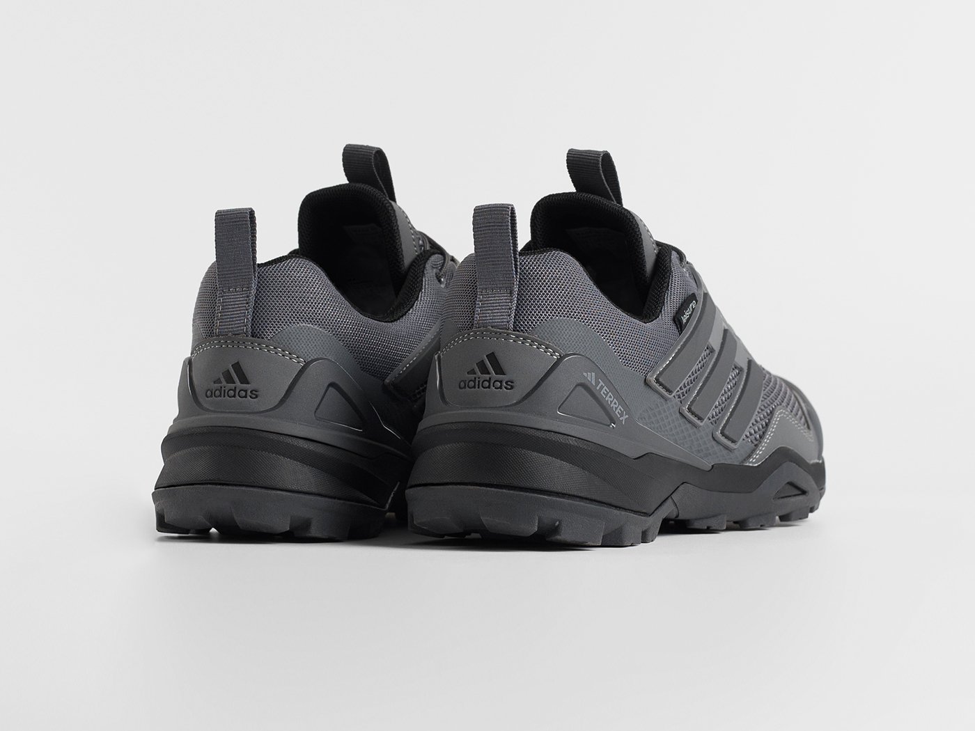 Кроссовки Adidas Terrex Skychaser