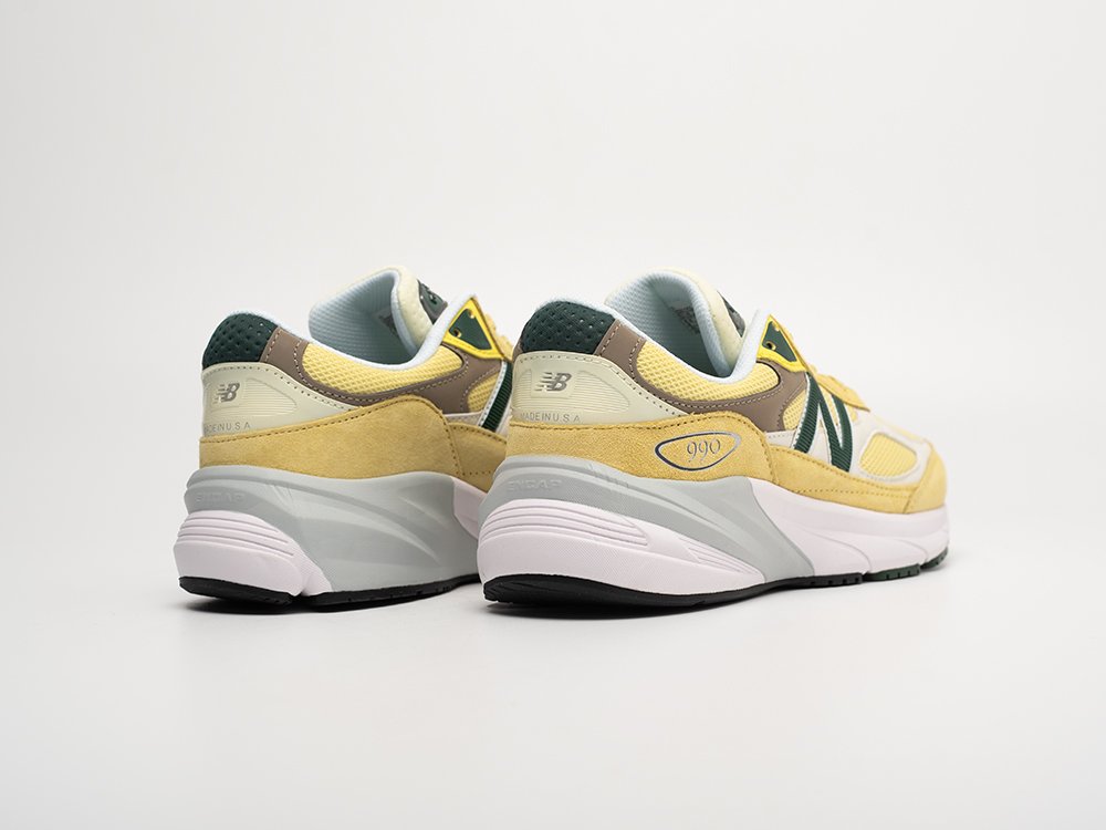 Кроссовки New Balance 990 v6