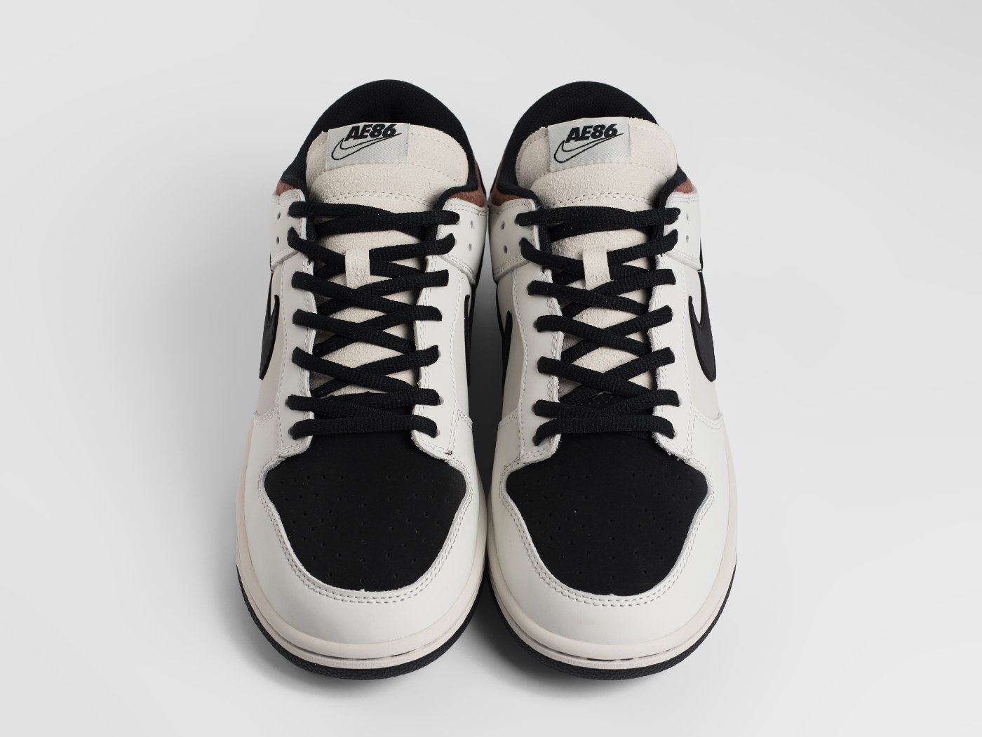 Кроссовки Nike SB Dunk Low