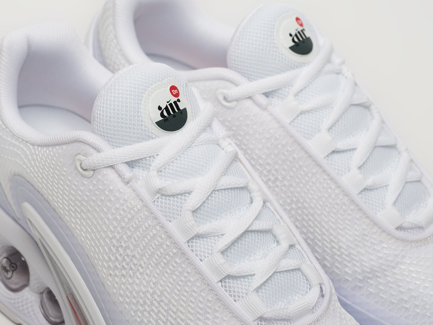 Кроссовки Nike Air Max Dn