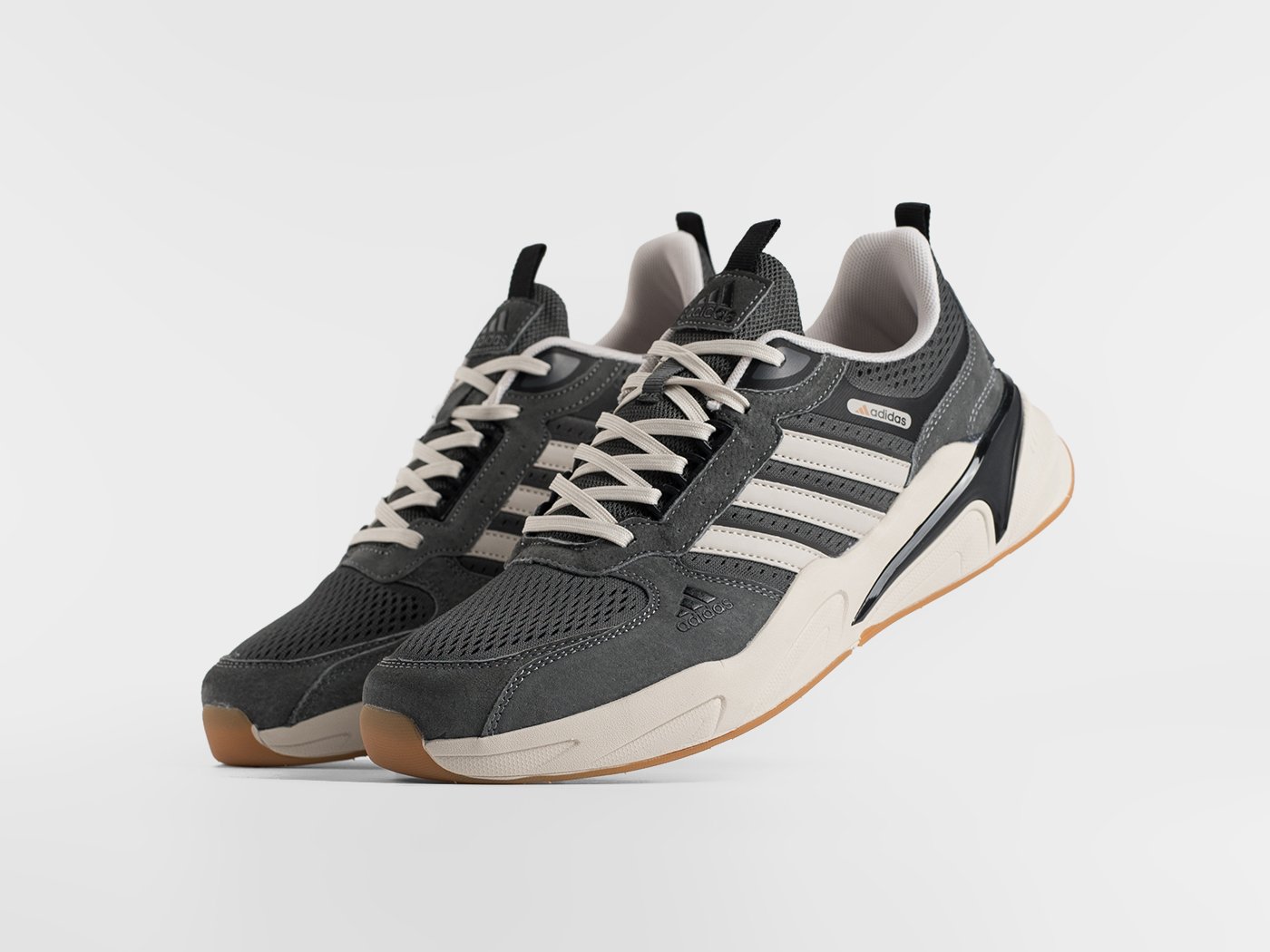 Кроссовки Adidas