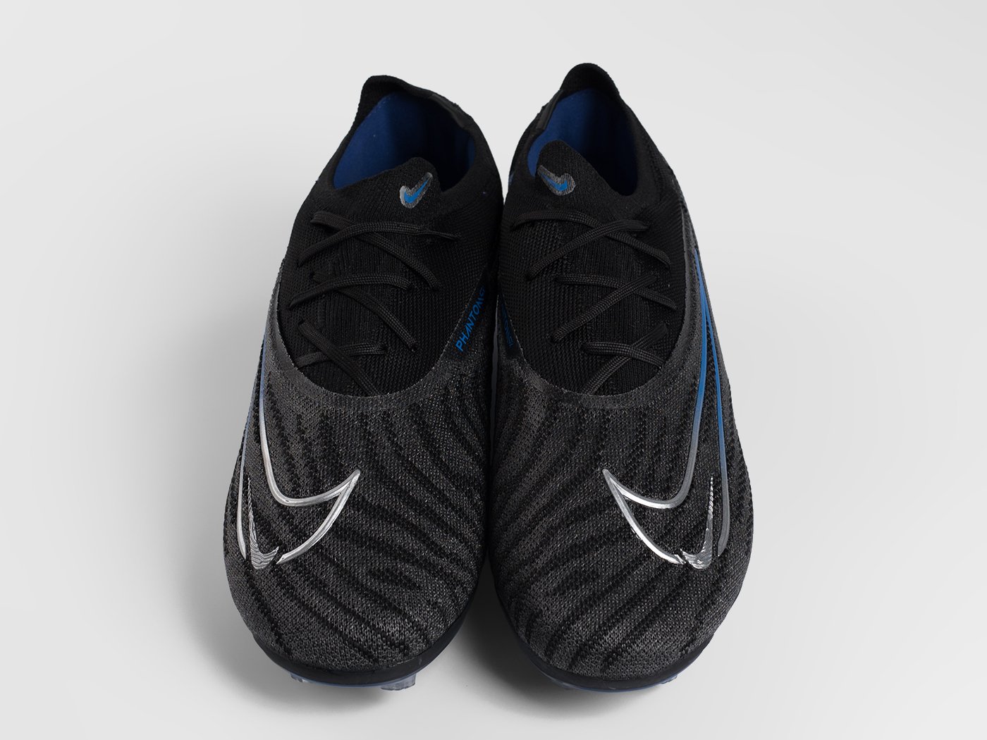 Футбольная обувь Nike Gripknit Phantom GX Elite FG