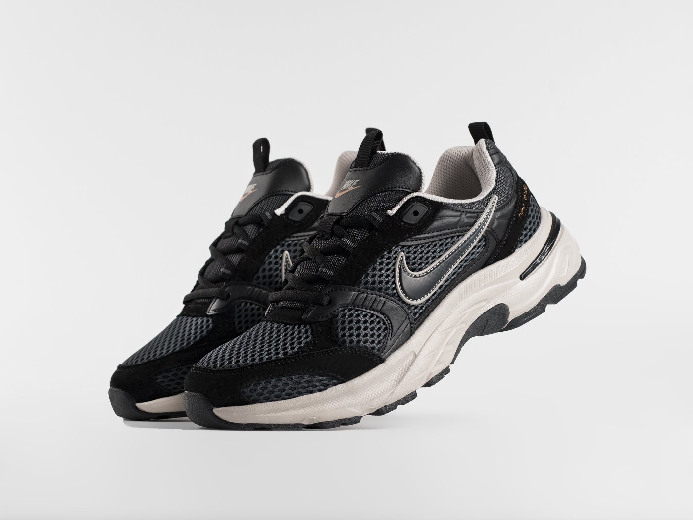 Кроссовки Nike