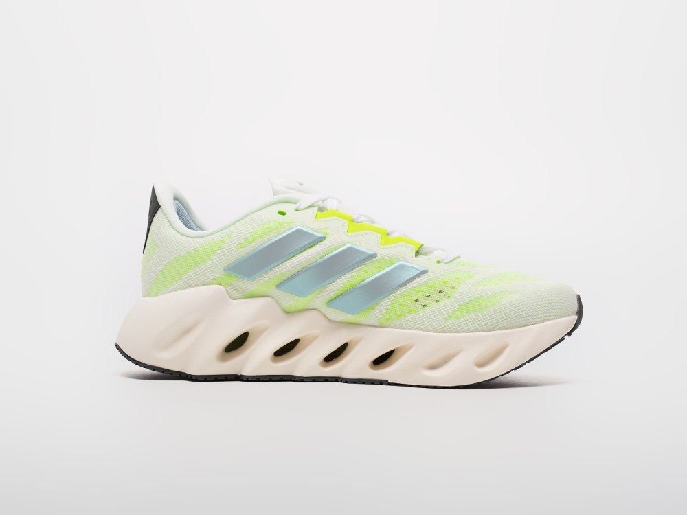 Кроссовки Adidas Switch FWD
