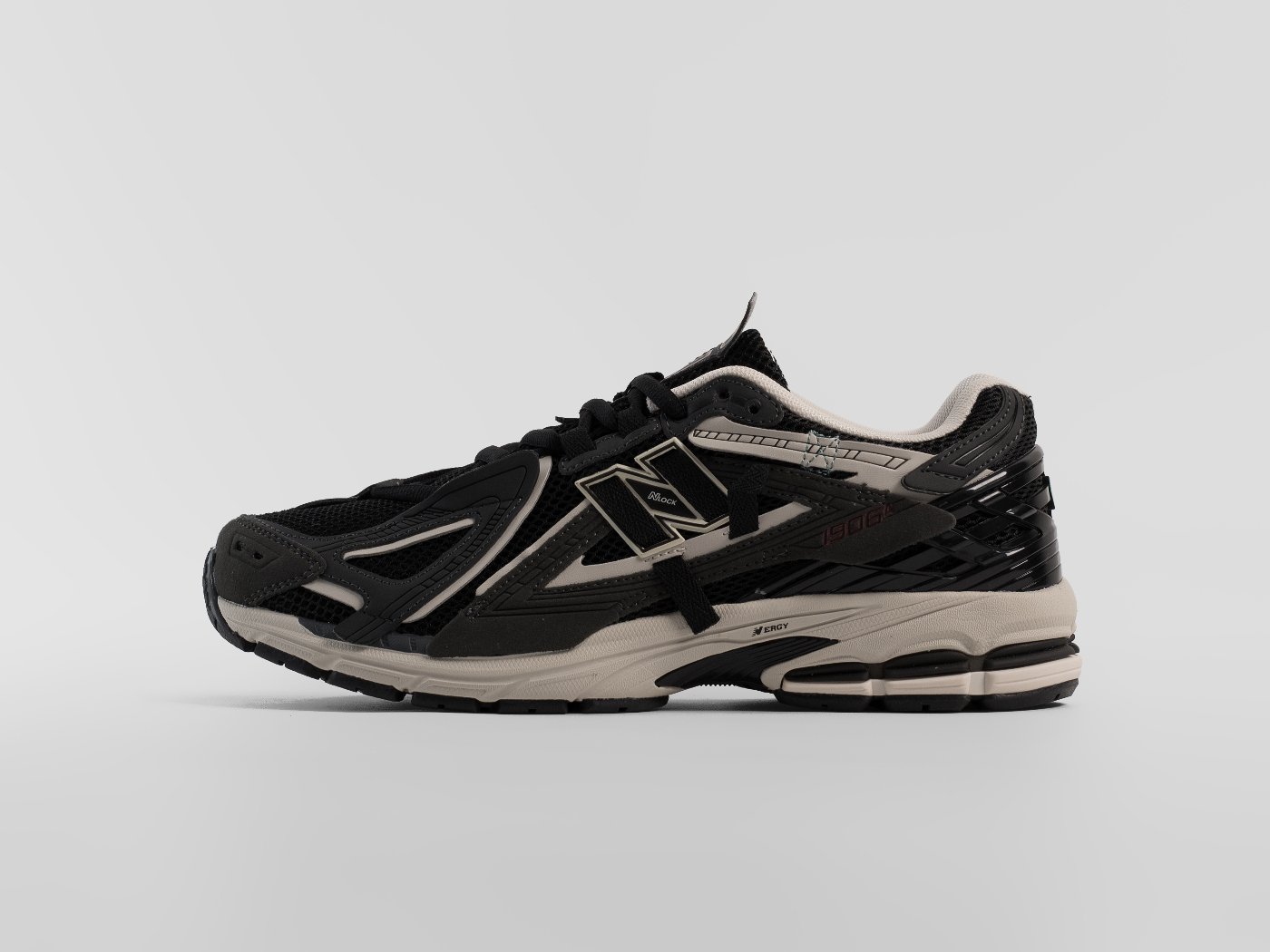 Кроссовки New Balance 1906A