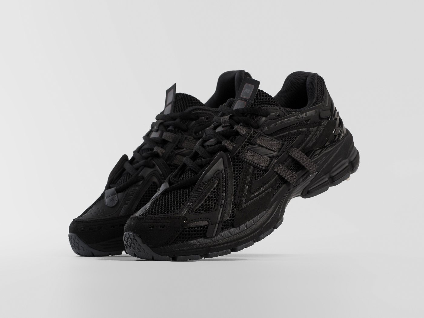 Кроссовки New Balance 1906A