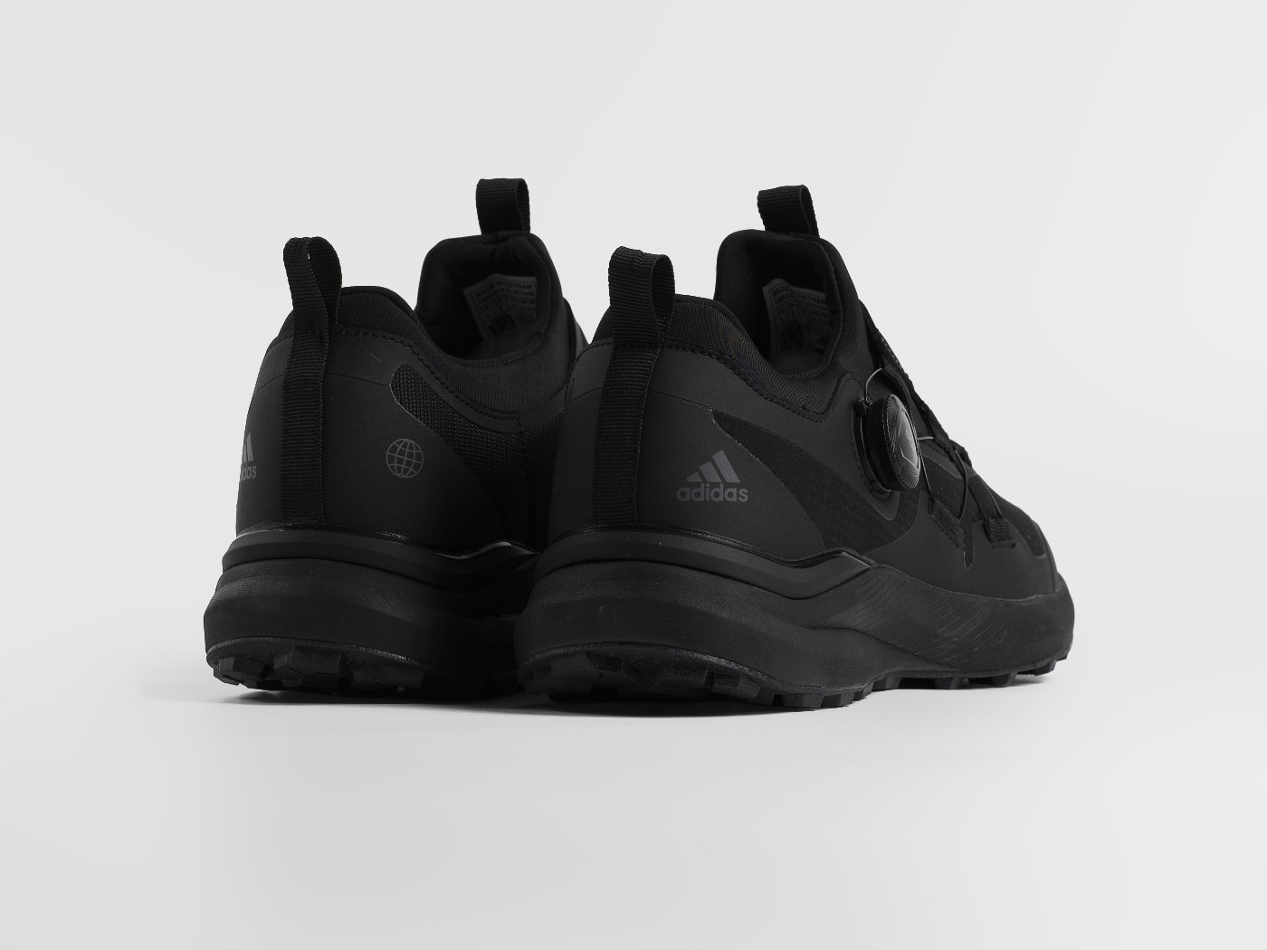 Кроссовки Adidas