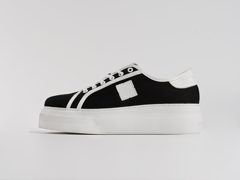 Кроссовки Givenchy