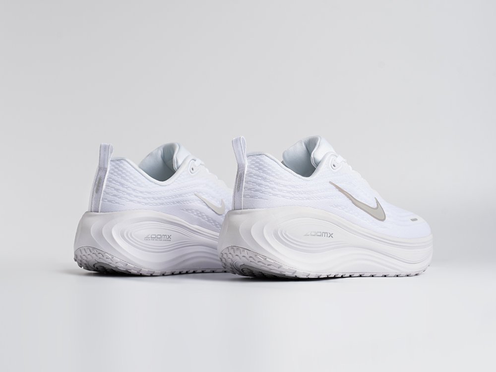 Кроссовки Nike Vomero 18