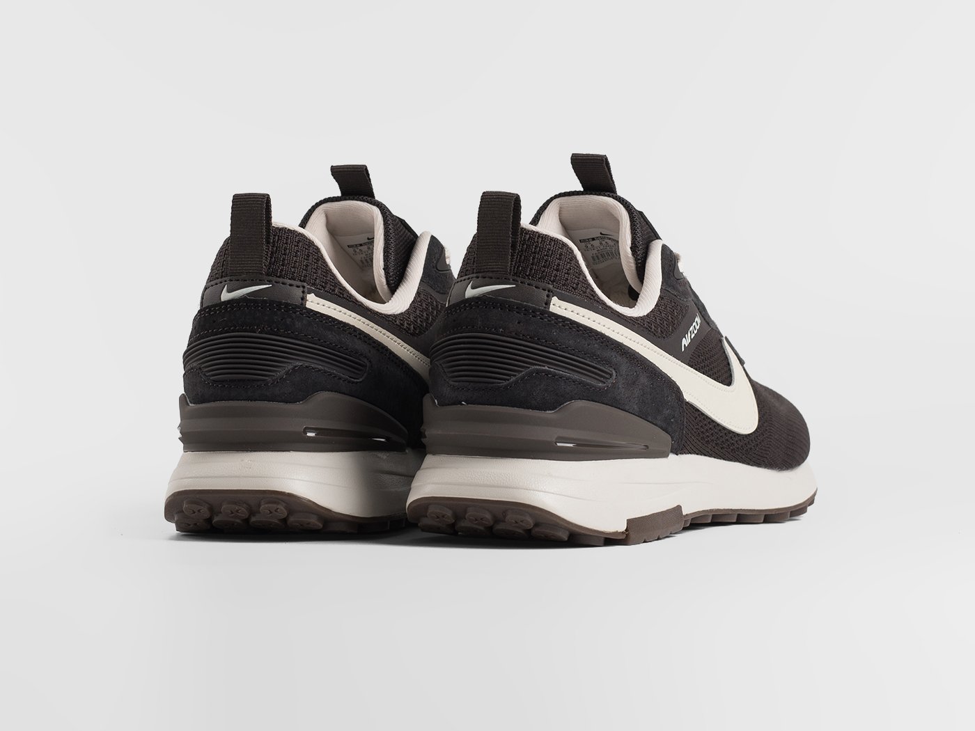 Кроссовки Nike