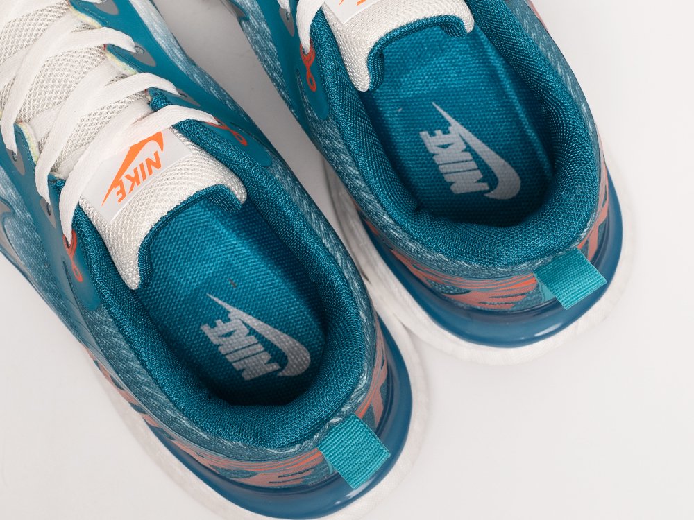 Кроссовки Nike