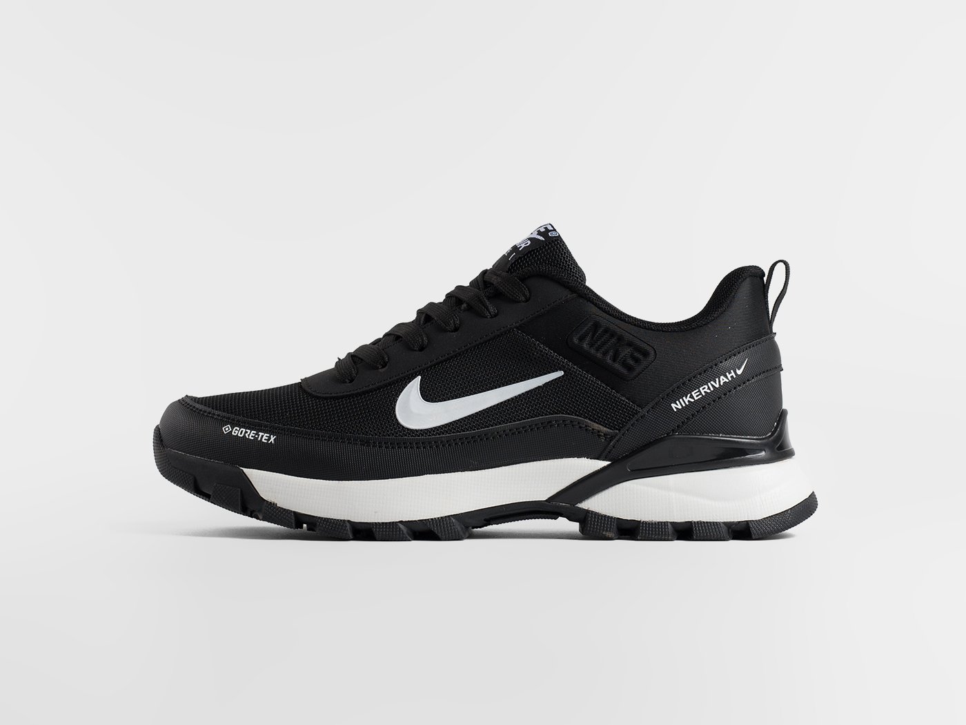 Кроссовки Nike Rivah Low