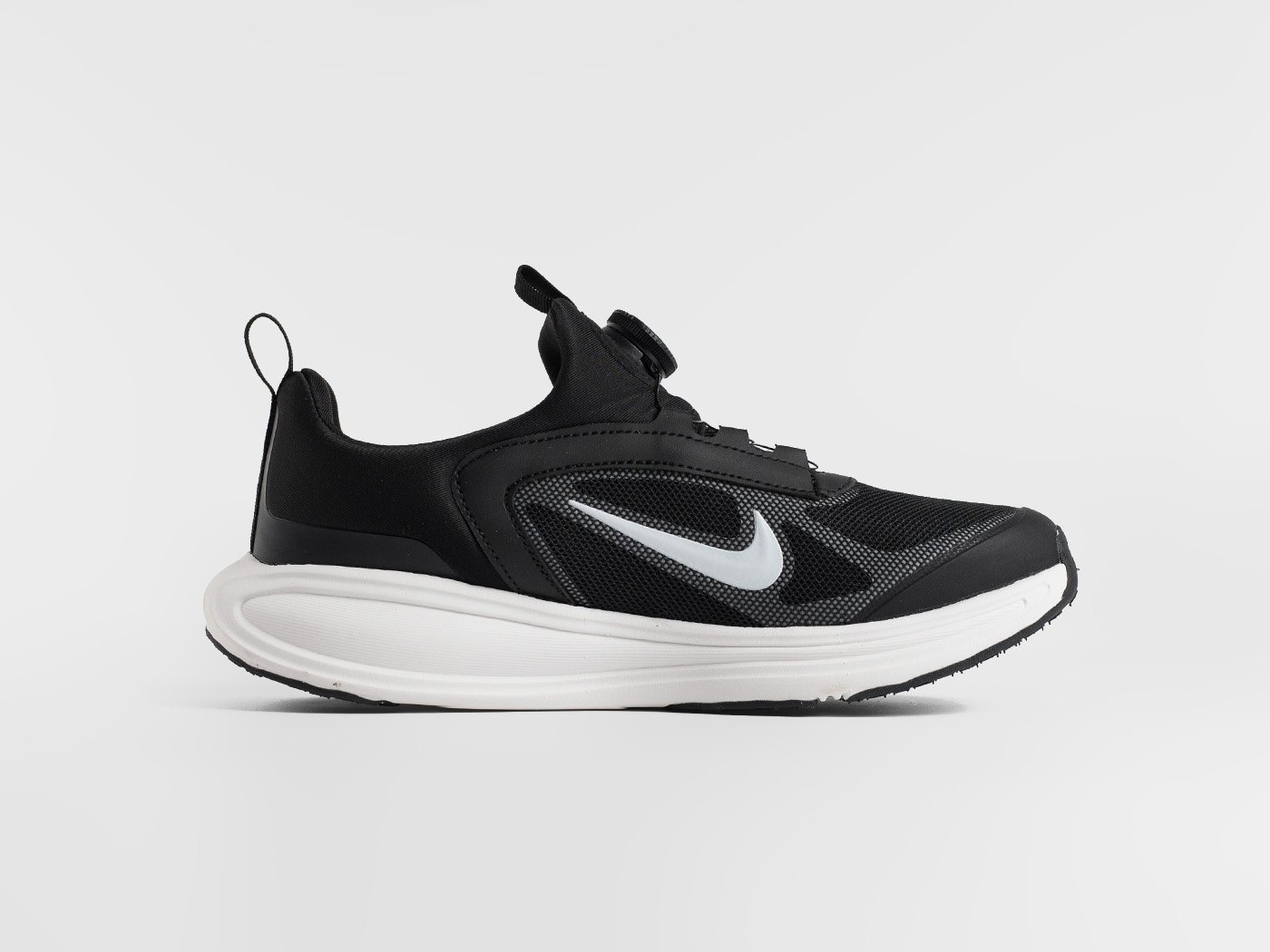 Кроссовки Nike