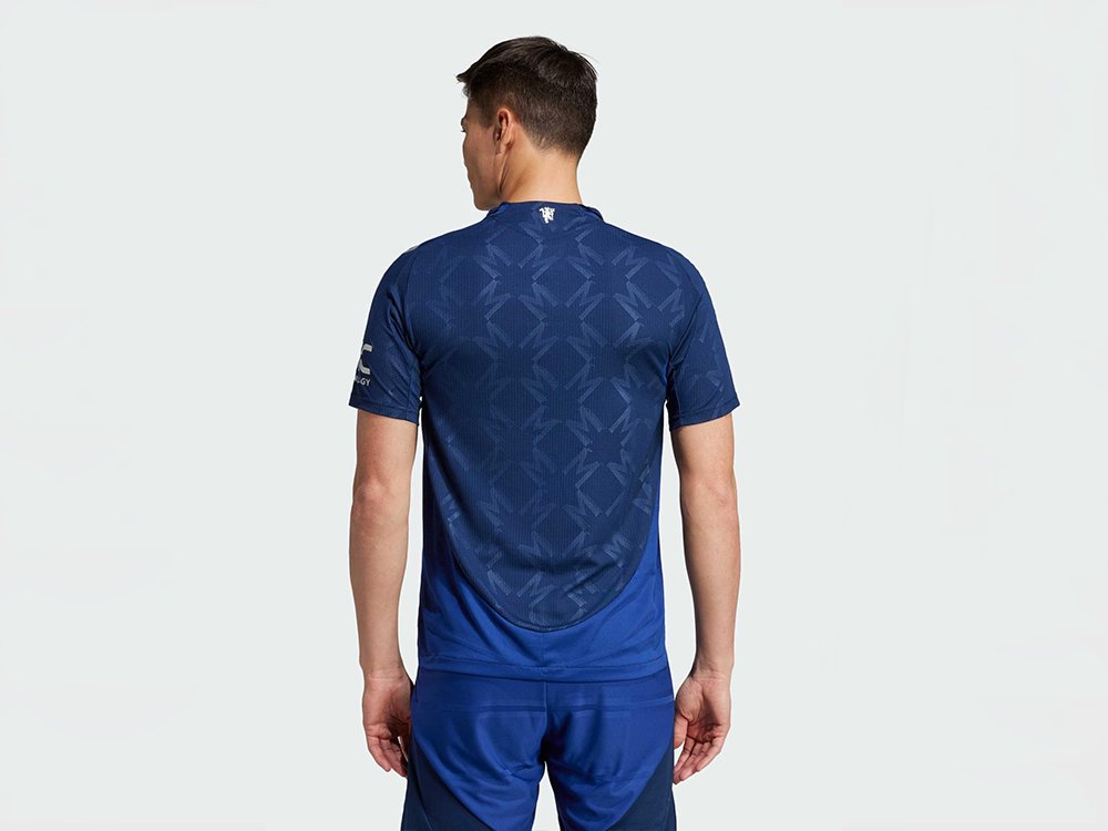 Футбольная форма Adidas FC Man Unt