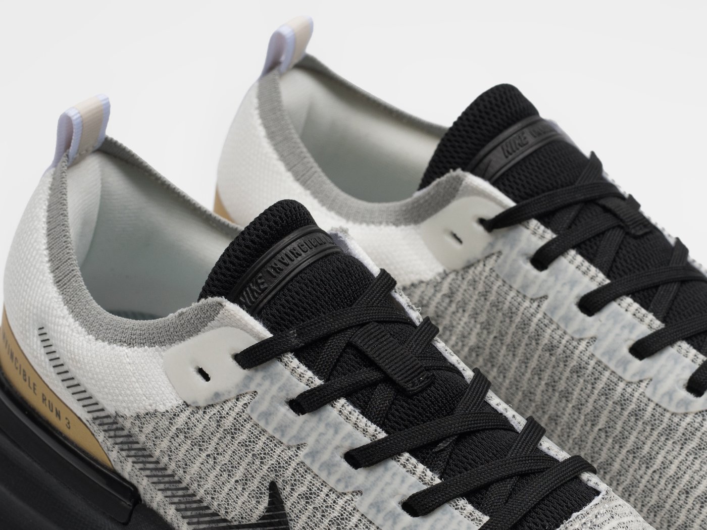 Кроссовки Nike ZoomX Invincible Run Flyknit 3