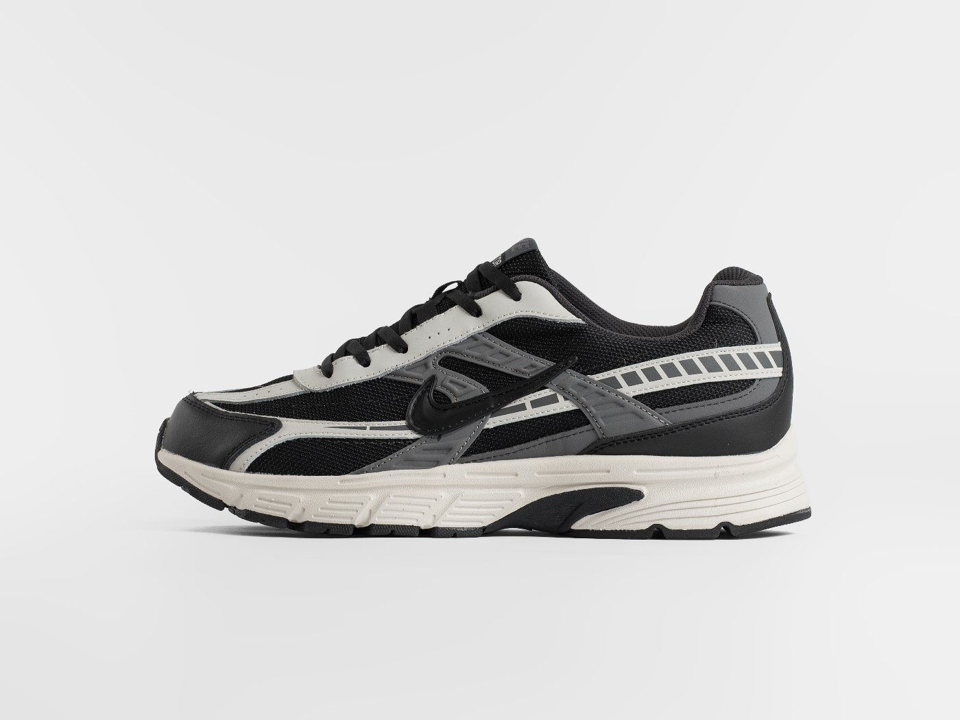 Кроссовки Nike Initiator