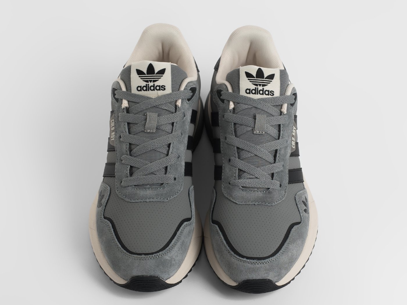 Кроссовки Adidas Retropy F2