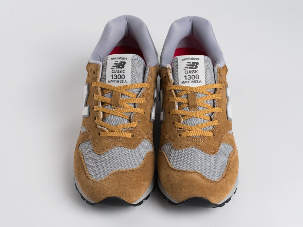 Кроссовки New Balance 1300