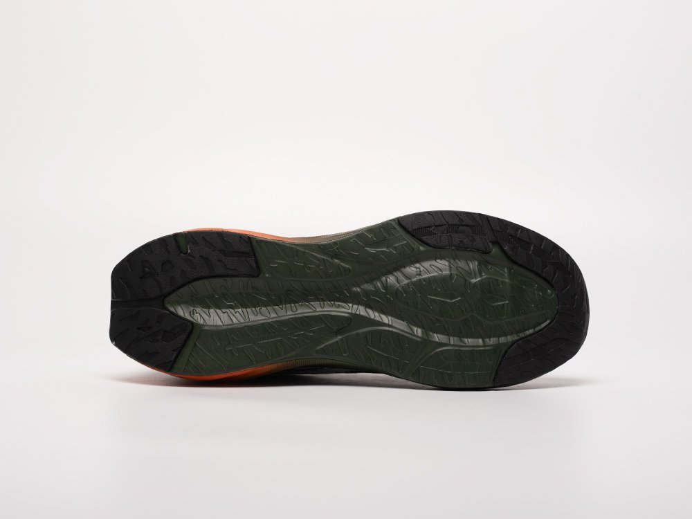 Кроссовки Asics Novablast 3