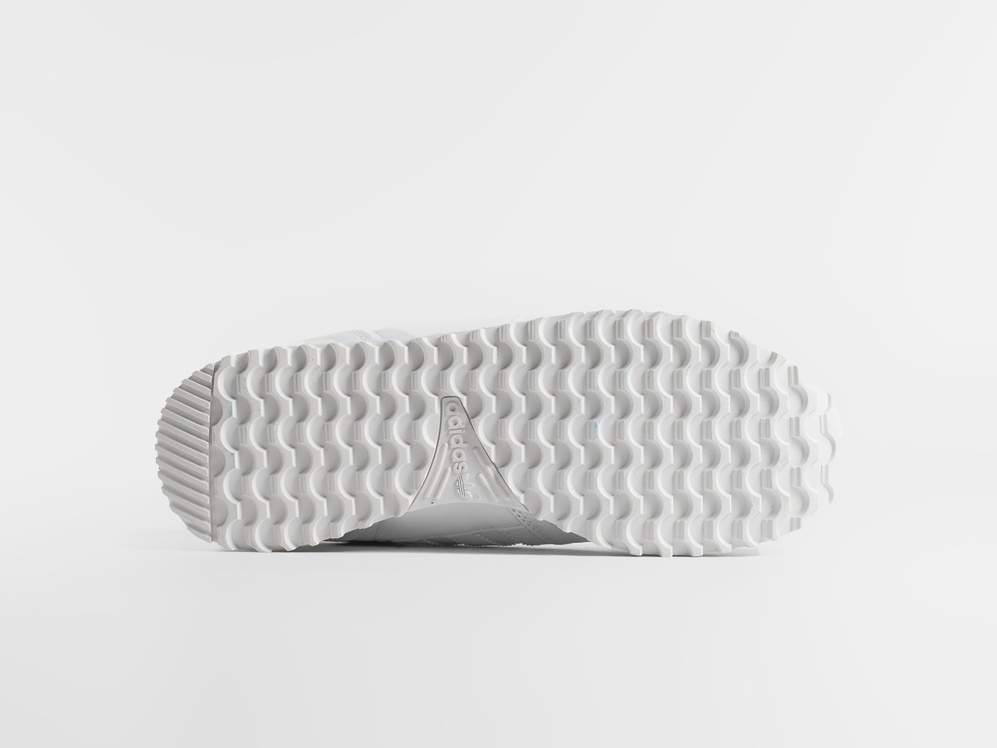 Кроссовки Adidas ZX 700