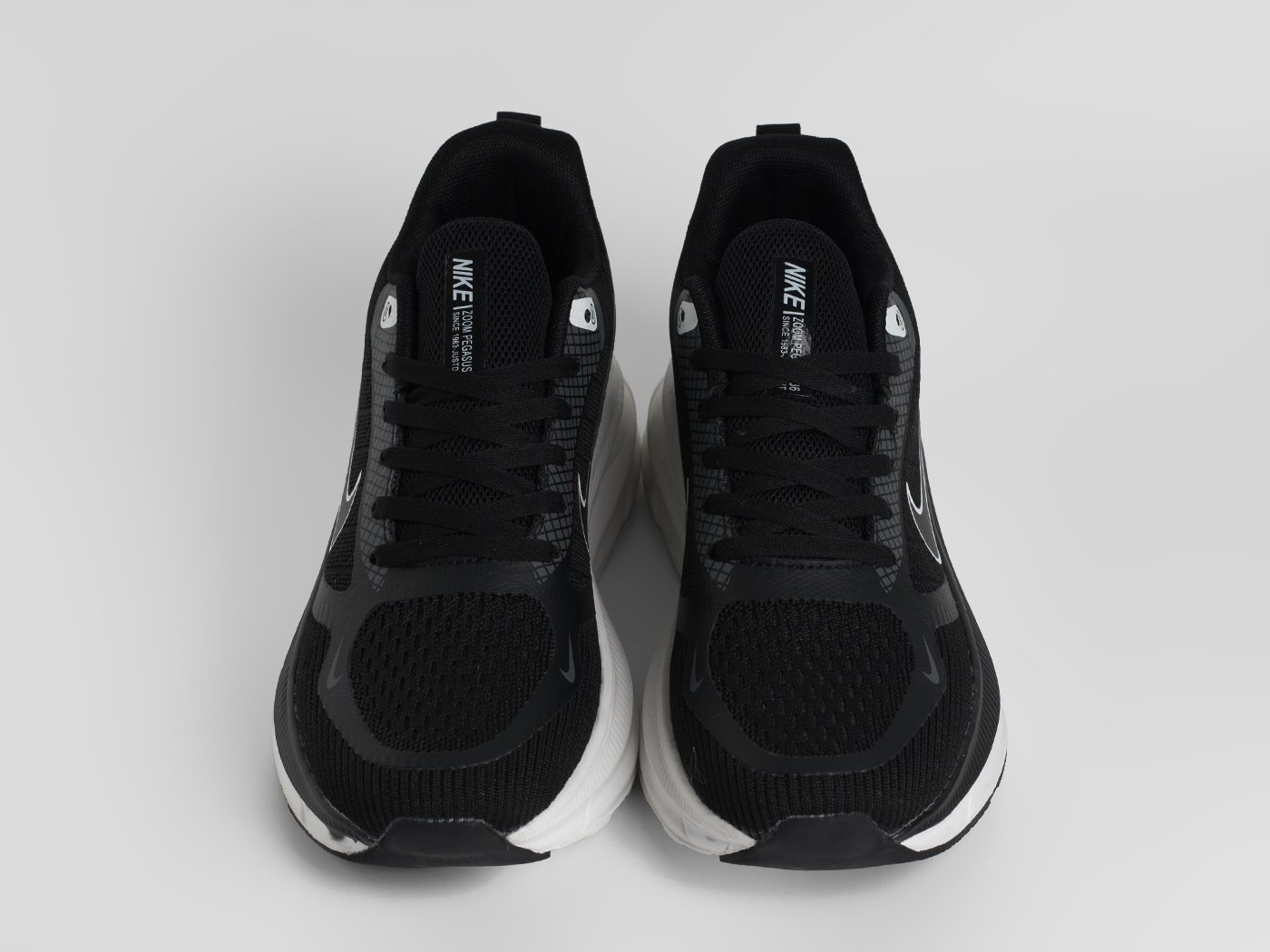 Кроссовки Nike