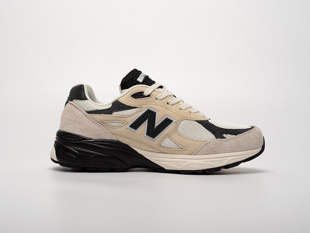 Кроссовки New Balance 990 v3