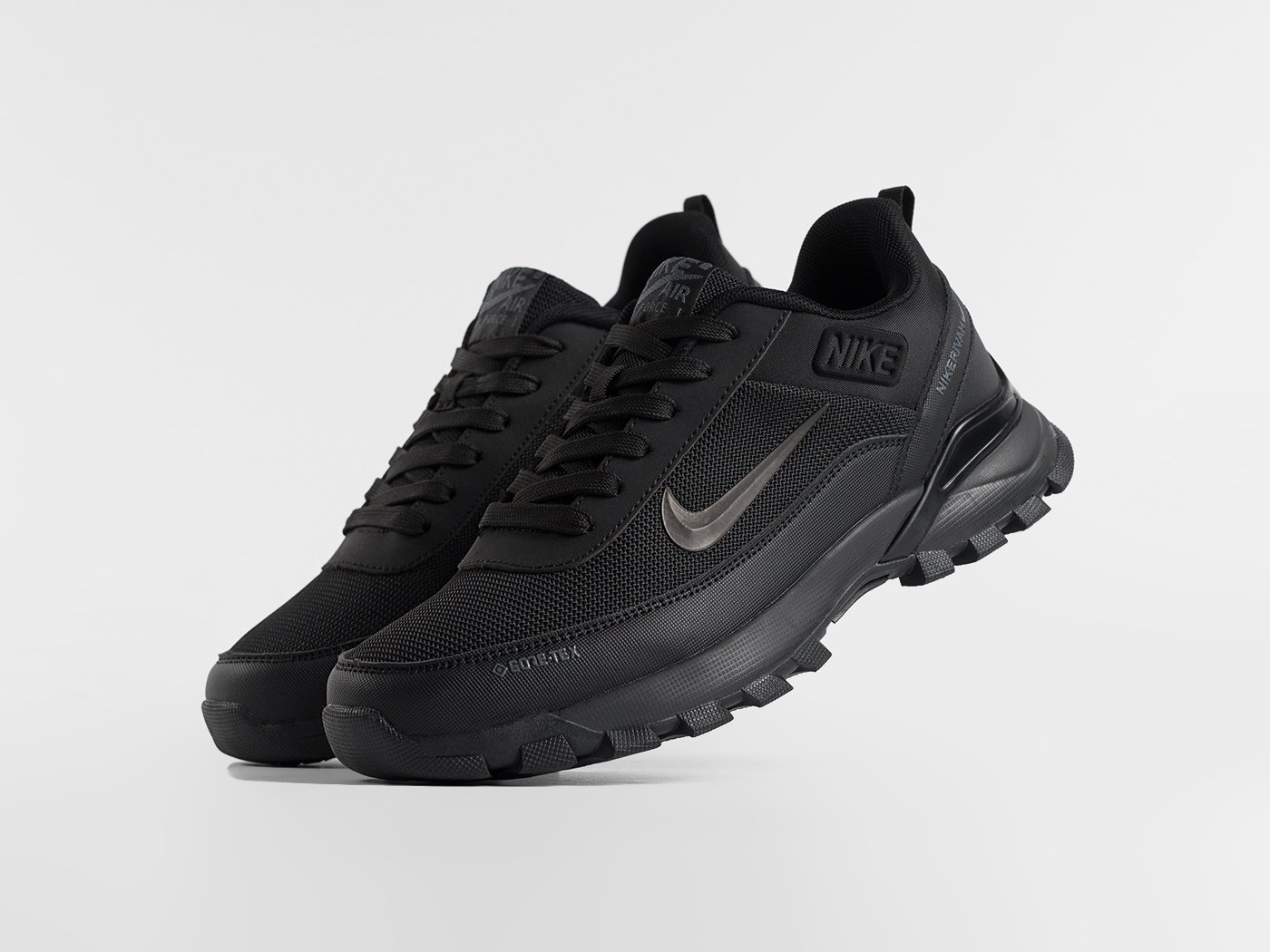 Кроссовки Nike Rivah Low