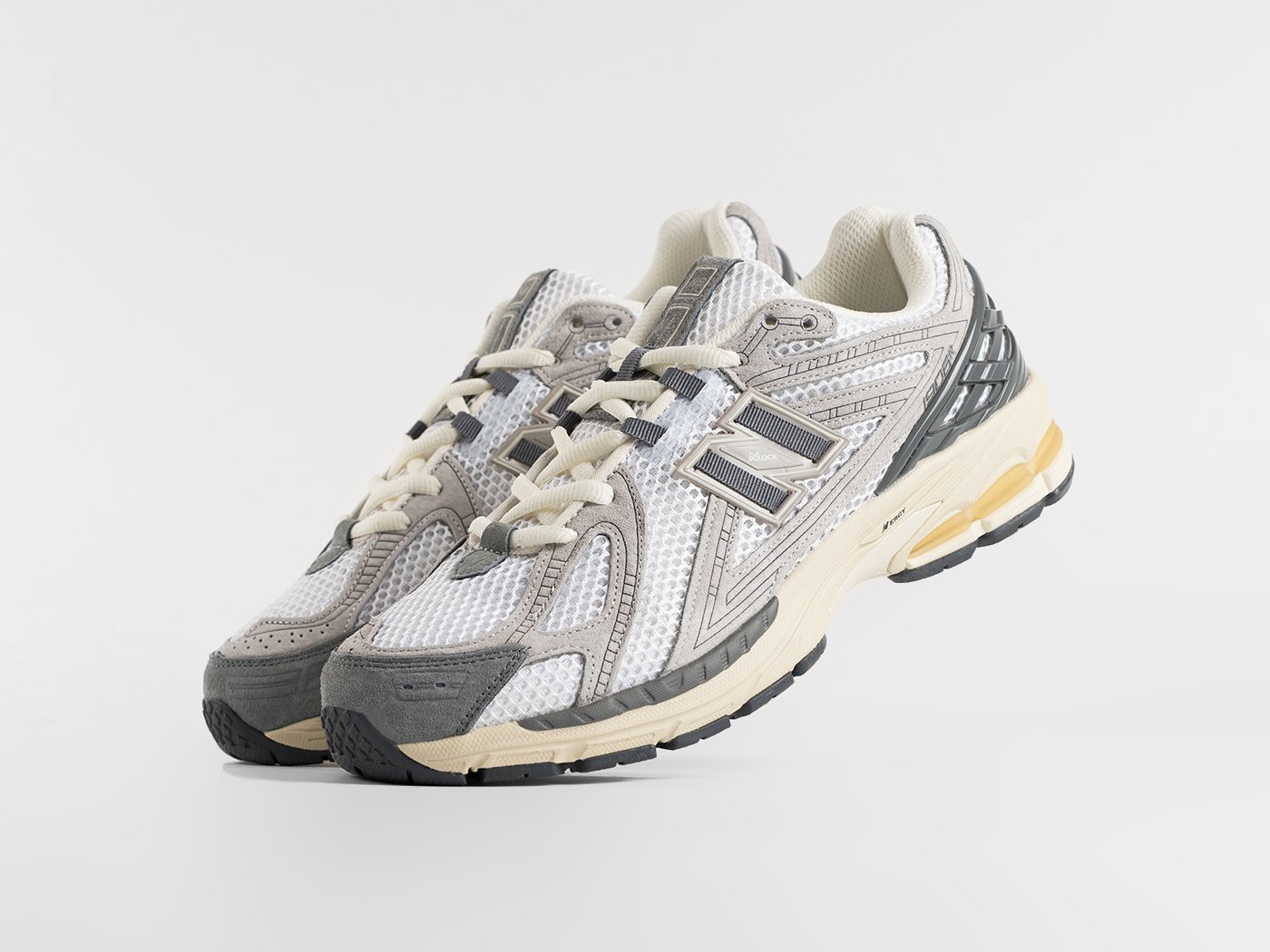 Кроссовки New Balance 1906R