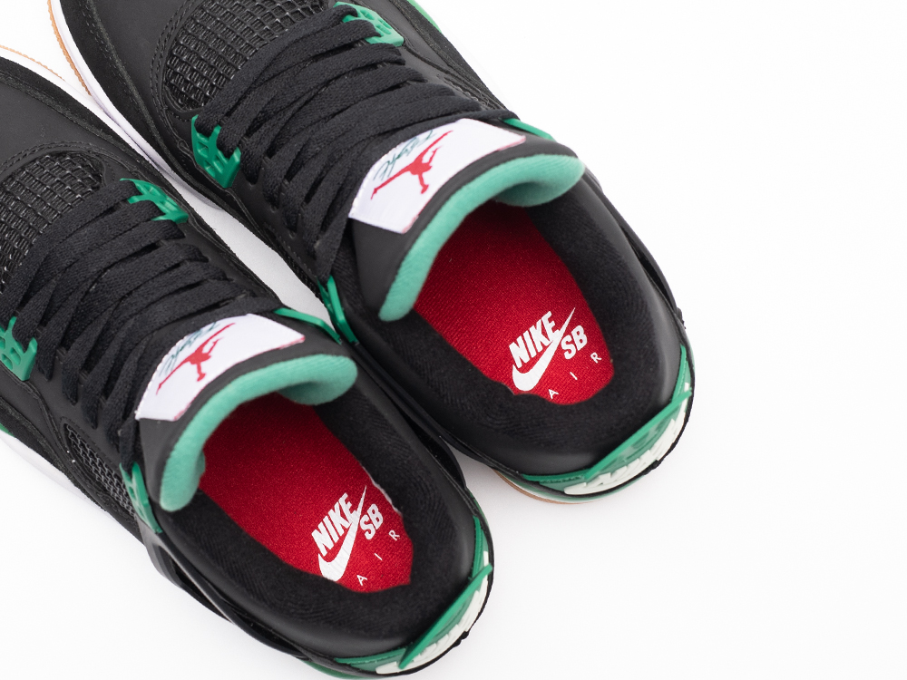 Кроссовки Nike Air Jordan 4 Retro