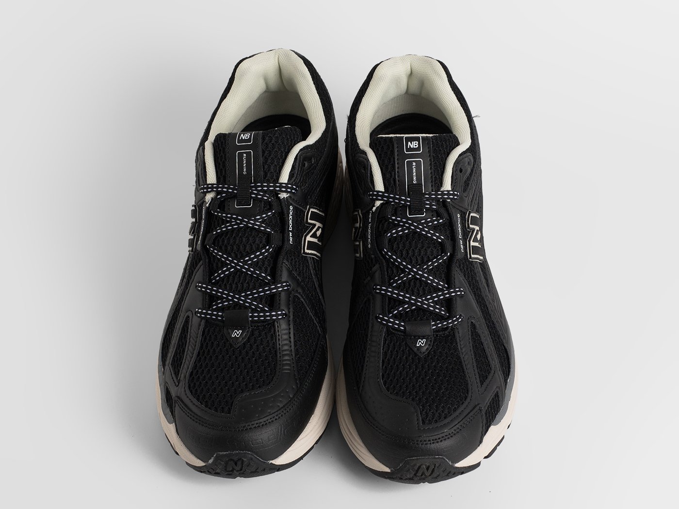 Кроссовки New Balance 1906R