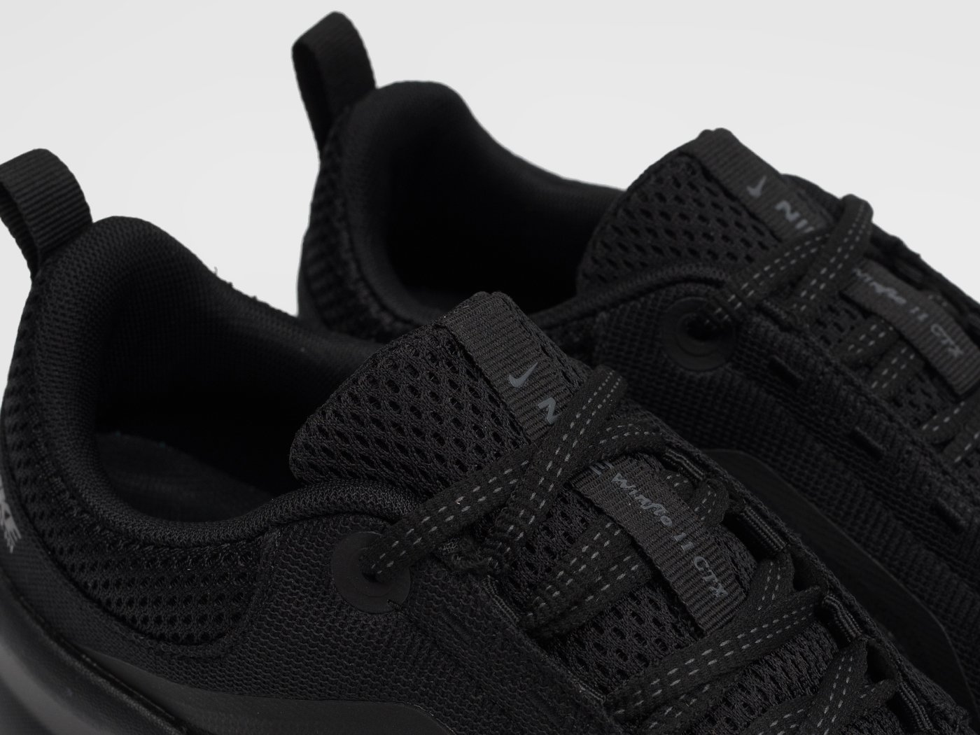 Кроссовки Nike Air WinFlo 11