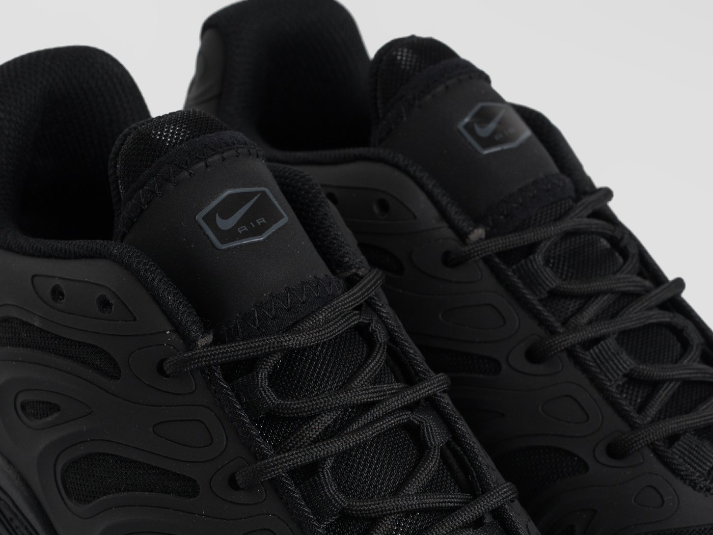 Кроссовки Nike Air Max Plus Drift