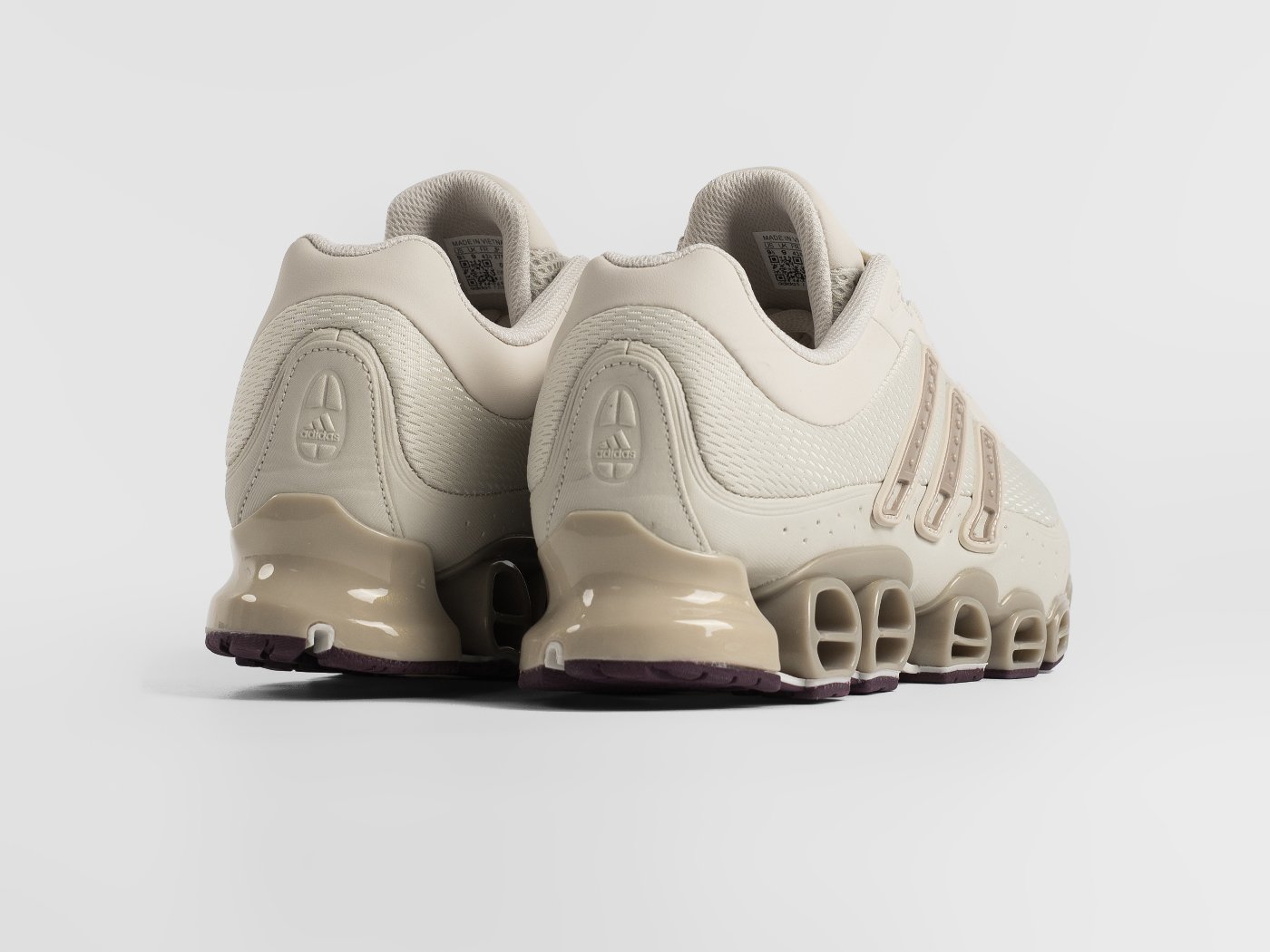 Кроссовки Adidas Megaride Pro