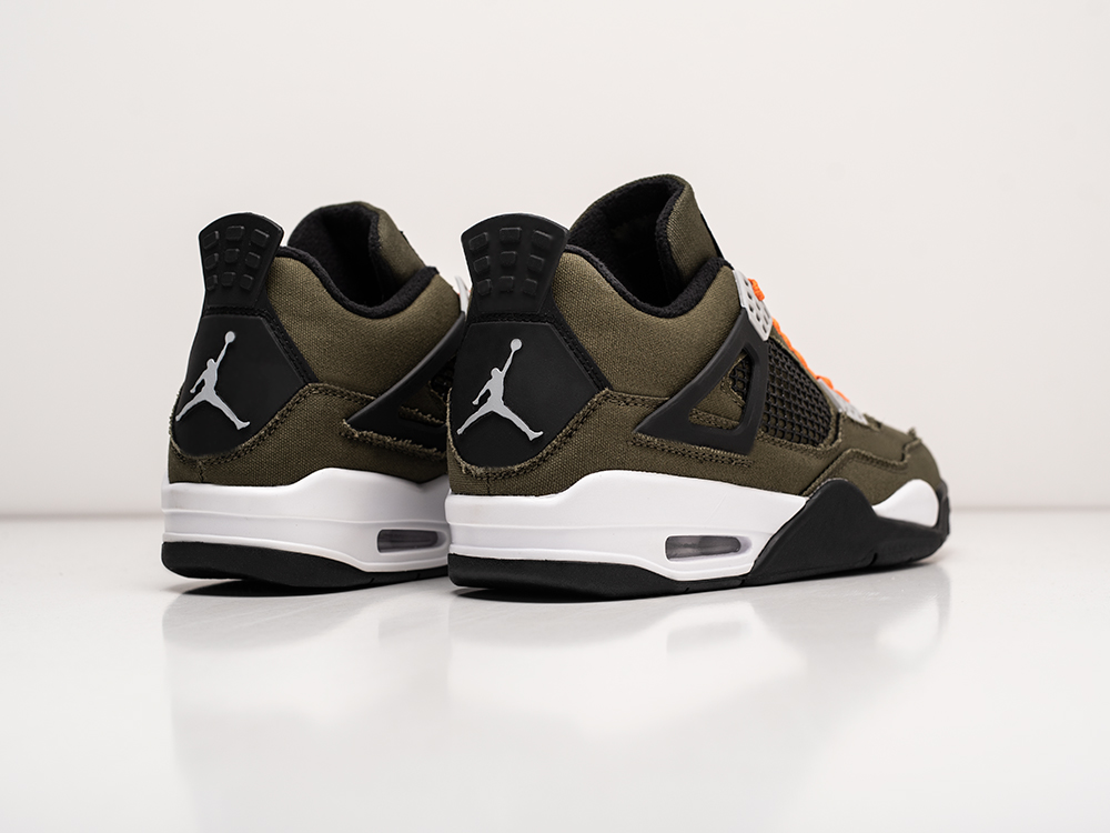Кроссовки Nike Air Jordan 4 Retro