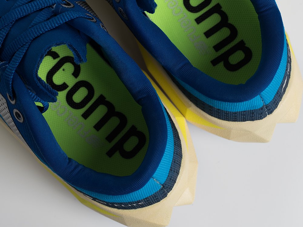 Кроссовки New Balance FuelCell Rebel V4