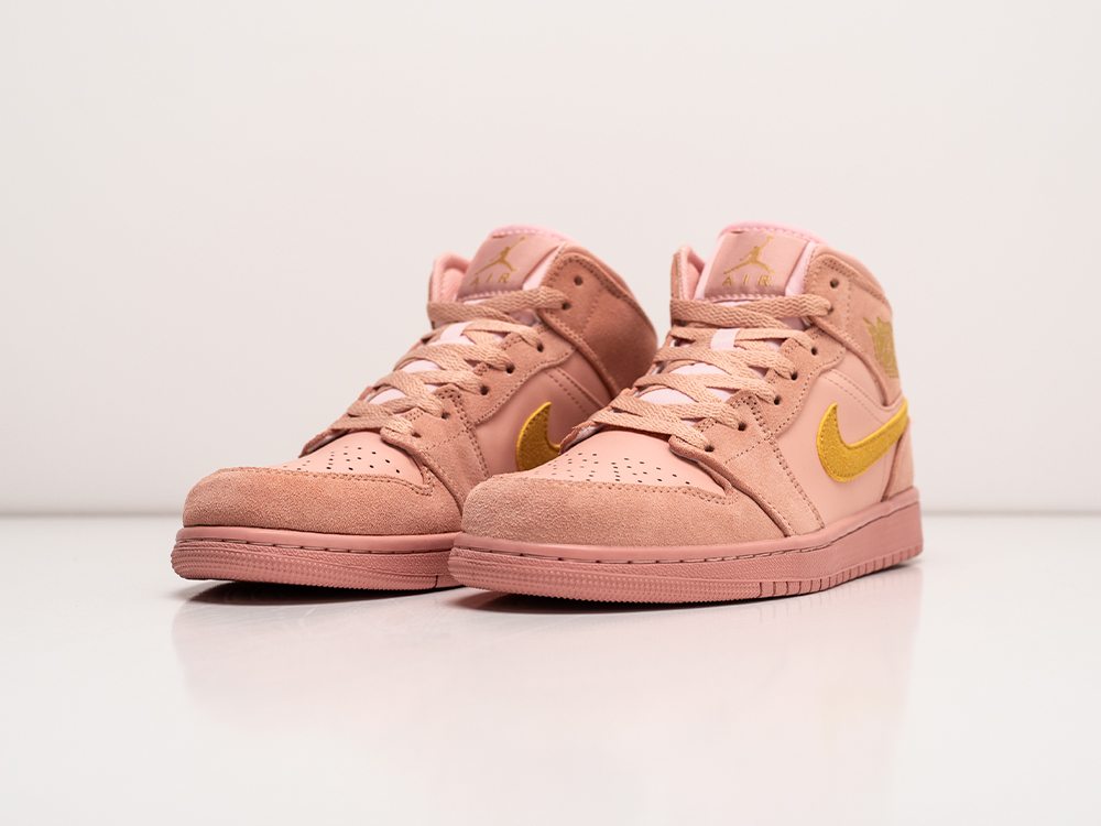 Кроссовки Nike Air Jordan 1 Mid