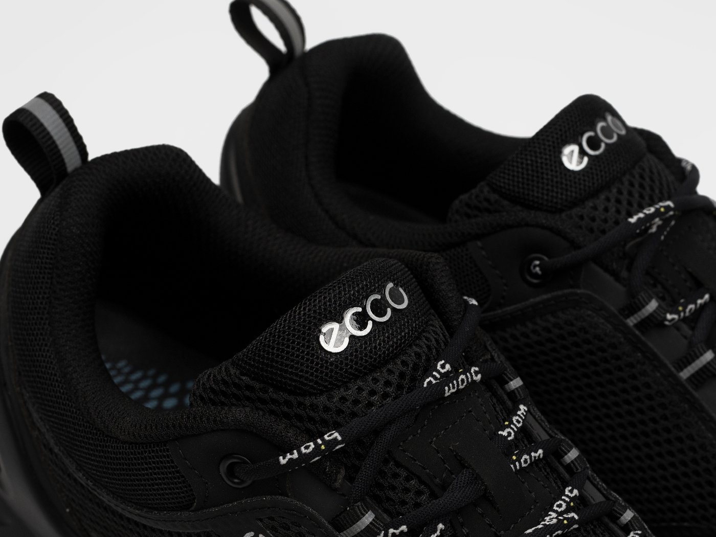 Кроссовки Ecco