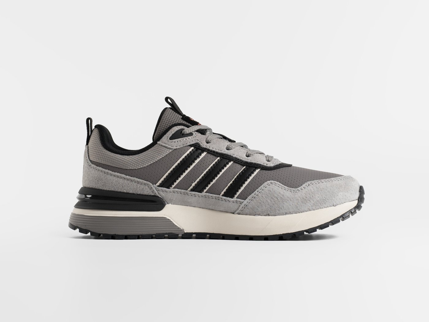 Кроссовки Adidas Retropy F2
