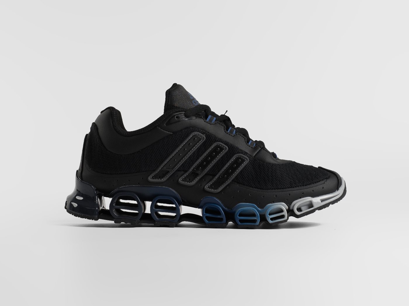 Кроссовки Adidas Megaride Pro
