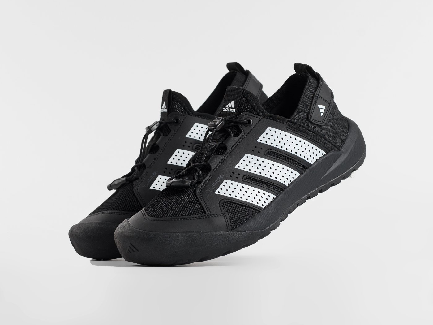 Кроссовки Adidas Daroga 25