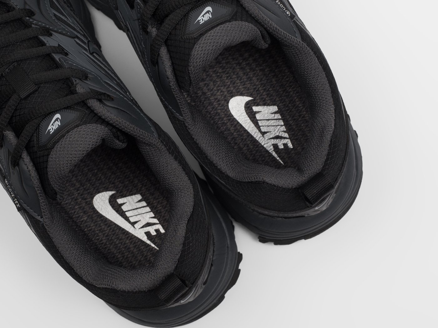 Кроссовки Nike Fiyi V2