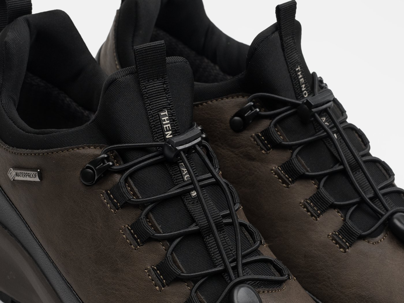 Кроссовки The North Face