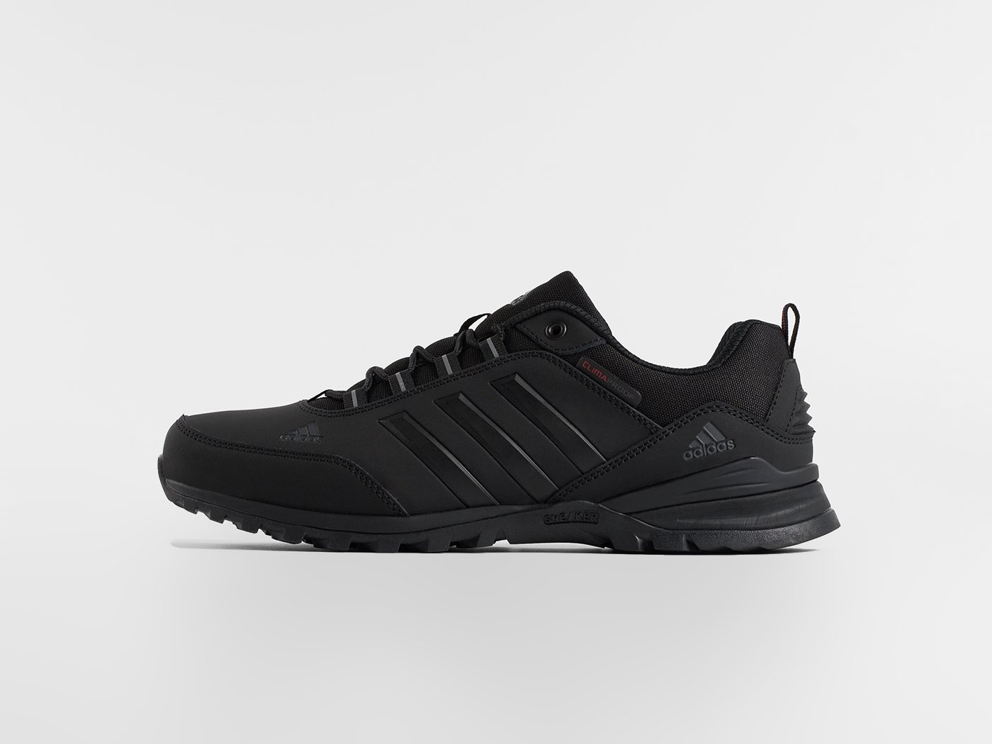 Кроссовки Adidas Climaproof