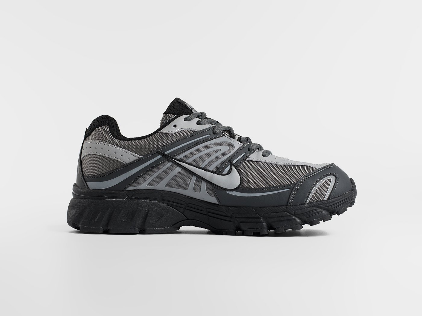 Кроссовки Nike